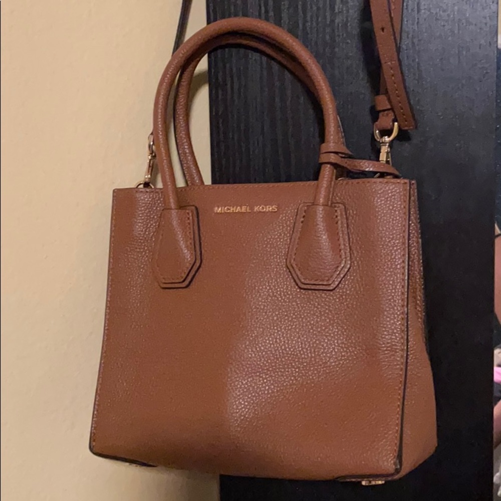 Michael Kors crossbody